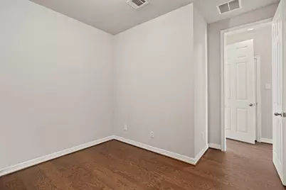 9443 Towne Lake Parkway, Cypress, TX 77433 - Photo 11