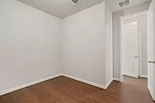 9443 Towne Lake Pkwy, Cypress, TX 77433 - Photo 11