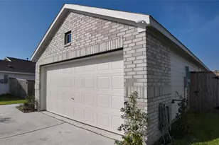 21307 Bianchi Ct, New Caney, TX 77357 - Photo 3