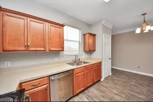 10347 Panther Point Dr, Houston, TX 77099 - Photo 13