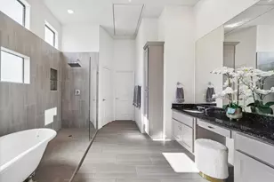 902 Roy St, Houston, TX 77007 - Photo 21