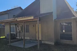 1538 Ridgebriar Dr, Houston, TX 77014 - Photo 3