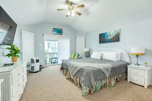 13711 Pirates Beach Blvd, Galveston, TX 77554 - Photo 17