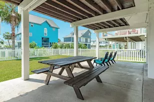 13711 Pirates Beach Blvd, Galveston, TX 77554 - Photo 25
