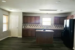 15618 Sweet Maple Ct, Houston, TX 77049 - Photo 5