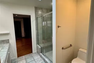 3805 Piping Rock Ln Ln, Houston, TX 77027 - Photo 11