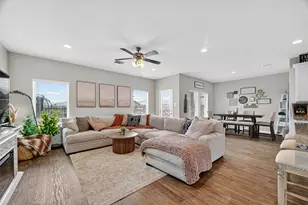 13009 Leisure Cove Dr, La Marque, TX 77568 - Photo 15