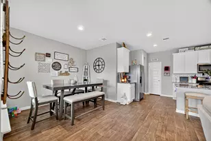 13009 Leisure Cove Dr, La Marque, TX 77568 - Photo 13