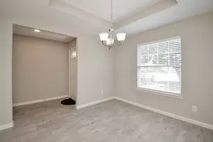 24206 Kingbriar Dr, Spring, TX 77373 - Photo 9