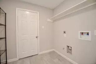 24206 Kingbriar Dr, Spring, TX 77373 - Photo 19