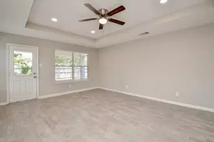 24206 Kingbriar Dr, Spring, TX 77373 - Photo 17