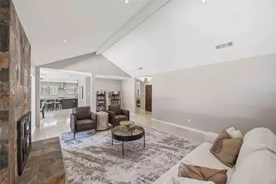 619 Rancho Bauer Drive, Houston, TX 77079 - Photo 11