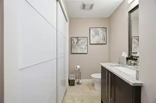 619 Rancho Bauer Dr, Houston, TX 77079 - Photo 23
