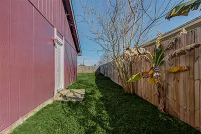 5210 Shirley Street, Baytown, TX 77521 - Photo 27