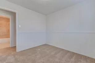 5210 Shirley St, Baytown, TX 77521 - Photo 21