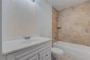 5210 Shirley St, Baytown, TX 77521 - Photo 25