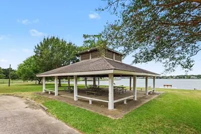 631 Bayview Drive, El Lago, TX 77586 - Photo 31