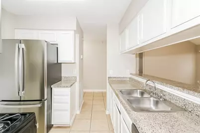 19523 Elmtree Estates Drive, Katy, TX 77449 - Photo 7