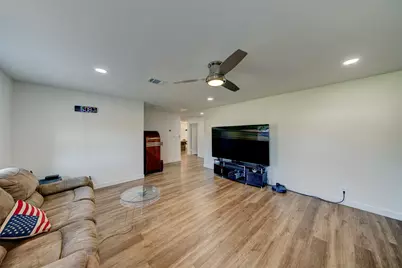4710 Sylvia Lane, Manvel, TX 77578 - Photo 27