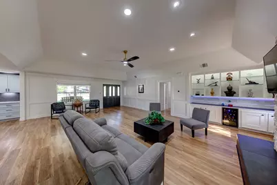 4710 Sylvia Lane, Manvel, TX 77578 - Photo 9
