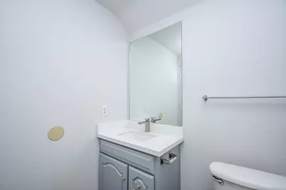 9400 Bellaire Boulevard #607, Houston, TX 77036 - Photo 11