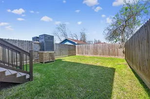 6626 Highrock Rd, Houston, TX 77092 - Photo 29