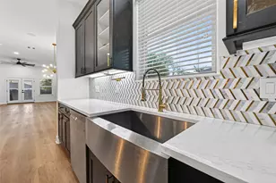 6626 Highrock Rd, Houston, TX 77092 - Photo 9