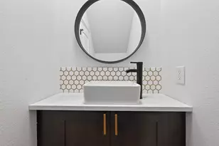 6626 Highrock Rd, Houston, TX 77092 - Photo 11