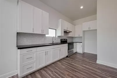 581 Road 51022, Cleveland, TX 77327 - Photo 11