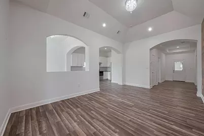 581 Road 51022, Cleveland, TX 77327 - Photo 5