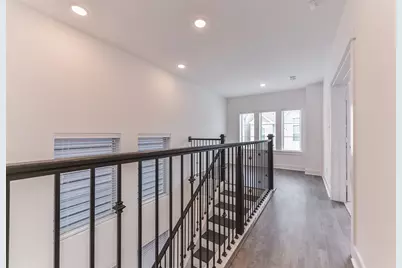 10916 Keaton Landing Drive, Houston, TX 77043 - Photo 17