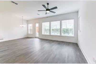 10916 Keaton Landing Drive, Houston, TX 77043 - Photo 15