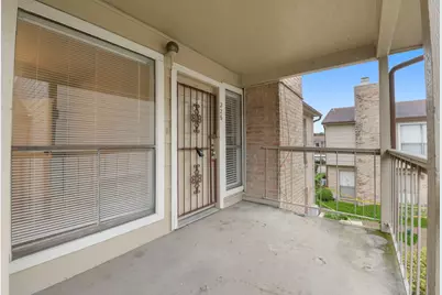 2100 Wilcrest Drive #226, Houston, TX 77042 - Photo 5