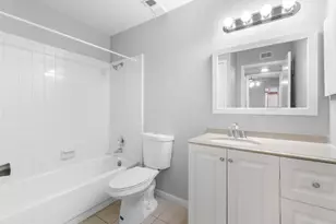 2100 Wilcrest Dr, Houston, TX 77042 - Photo 31