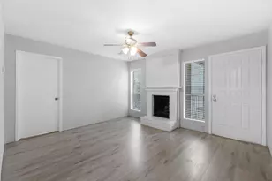 2100 Wilcrest Dr, Houston, TX 77042 - Photo 7