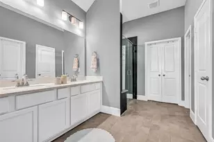 423 Bartlett St, Webster, TX 77598 - Photo 17