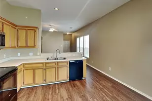 4642 Early Autumn Ct, Humble, TX 77396 - Photo 3