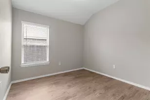 20942 Canary Wood Ln, New Caney, TX 77357 - Photo 17