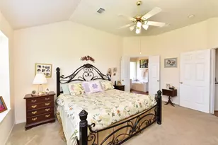 3226 Stratford Pointe Dr, Sugar Land, TX 77498 - Photo 13