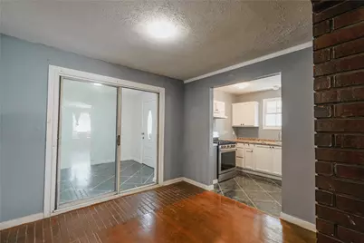 7613 Appleton Street, Houston, TX 77022 - Photo 9