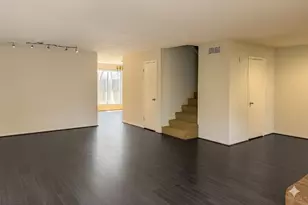 9146 Wilcrest Dr, Houston, TX 77099 - Photo 7