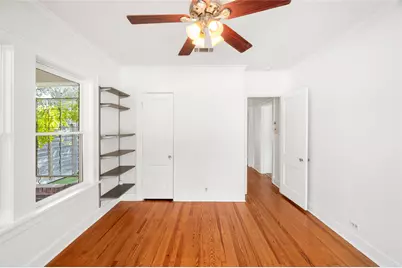 768 E 16th Street, Houston, TX 77008 - Photo 29