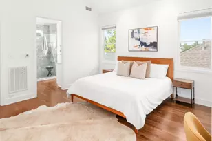 768 E 16th St, Houston, TX 77008 - Photo 35