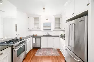 768 E 16th St, Houston, TX 77008 - Photo 17