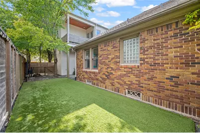 768 E 16th Street, Houston, TX 77008 - Photo 7