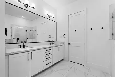 9011 Wellspring Drive, Houston, TX 77080 - Photo 17