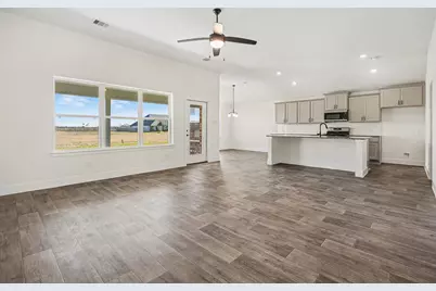 16 Keystone Court, Angleton, TX 77515 - Photo 7