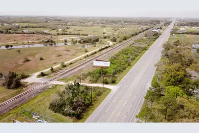 000 Avenue B/Hwy 6, Hitchcock, TX 77563 - Photo 17