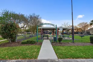 7107 Mission Bay Dr, Houston, TX 77083 - Photo 27