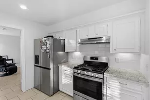 7107 Mission Bay Dr, Houston, TX 77083 - Photo 13